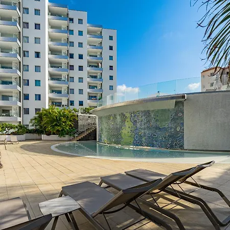 Blue Lagoon - Ocean View Penthouse With Airco & Heated Pool 아데제