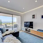Blue Lagoon - Ocean View Penthouse With Airco & Heated Pool *