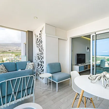 Ocean View Penthouse - Sunset Terrace, Heated Pool, Parking Апартаменты Адехе